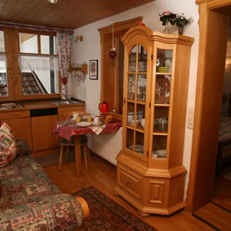 Melanie Apartment *